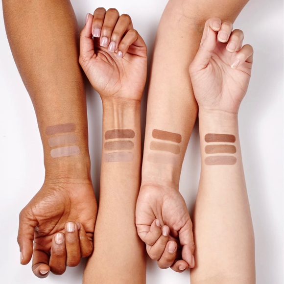 bareMinerals Beauty Bundle - 6 pc Set - Picture 16 of 16